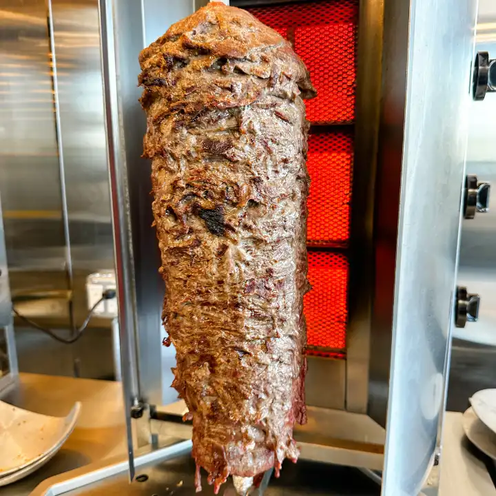 Shawarmaati Gilbert – photo 5