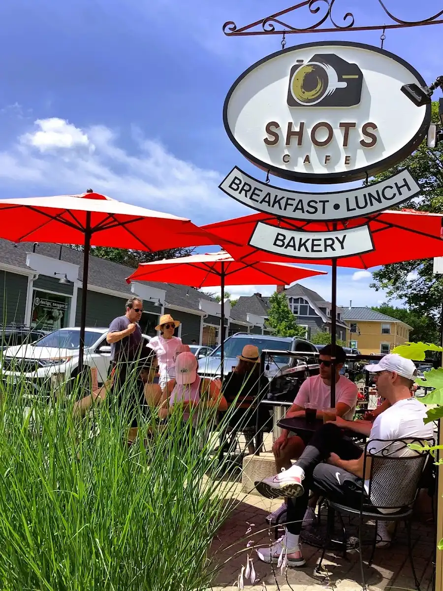 Shots Cafe – photo 3