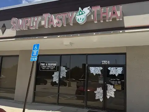 Simply Tasty Thai in Jacksonville