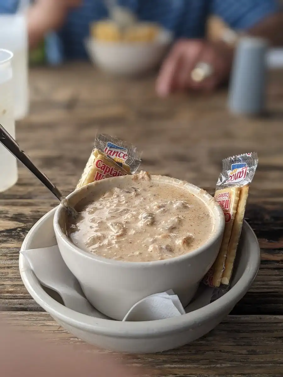 Skippers’ Fish Camp – photo 5