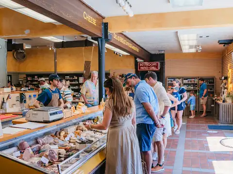 Sonoma Cheese Factory in Sonoma