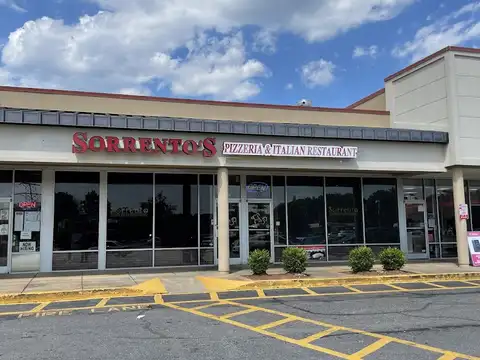Sorrento Pizzeria & Italian Restaurant in Statesville
