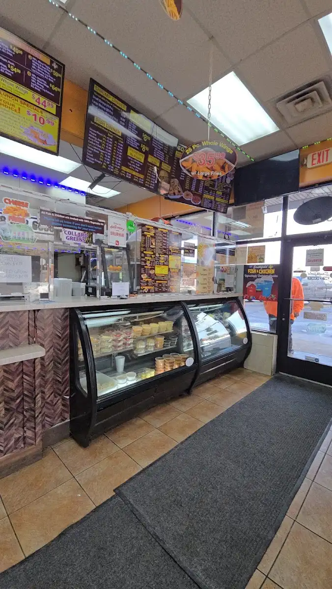 Southfield Fish & Chicken – photo 3