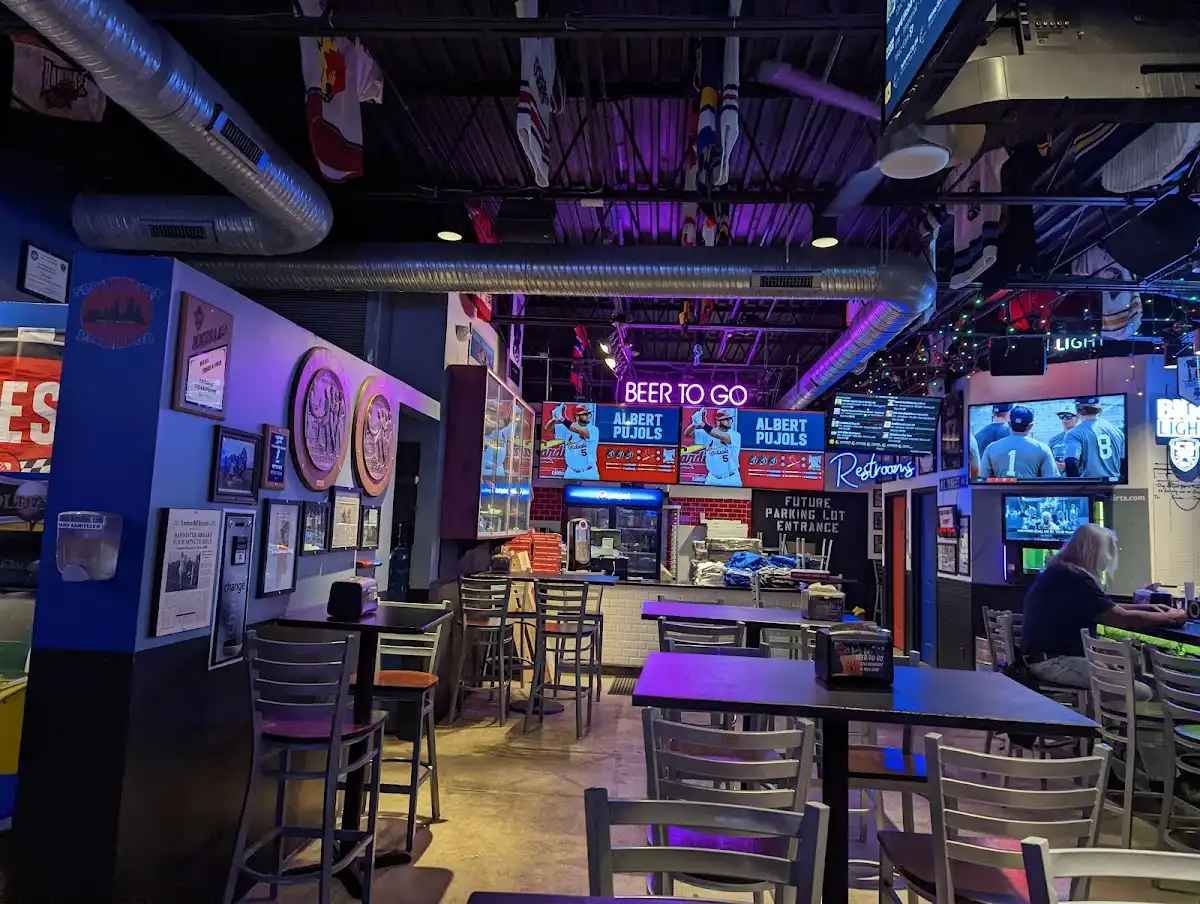 Sports City Pizza Pub – photo 4