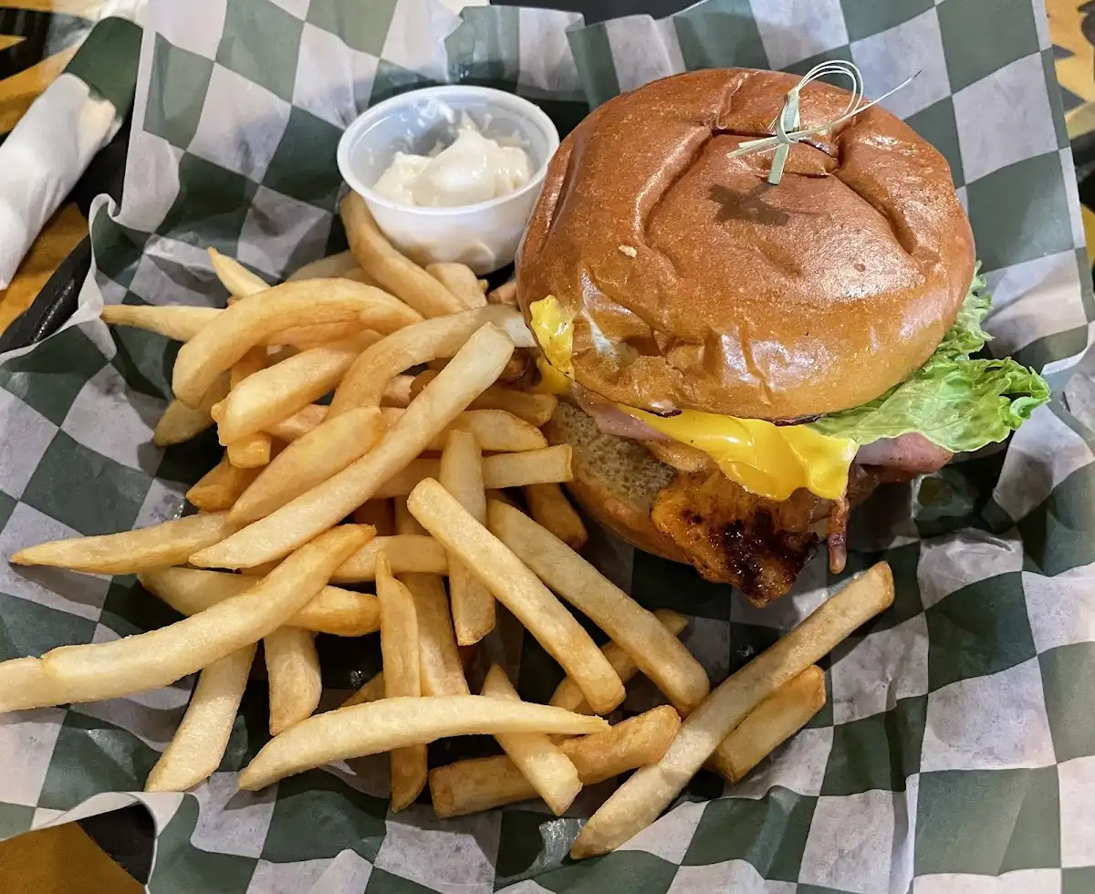 Sportsman's Restaurant – photo 2