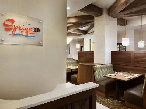 Sprigs Grille Restaurant in Kapolei