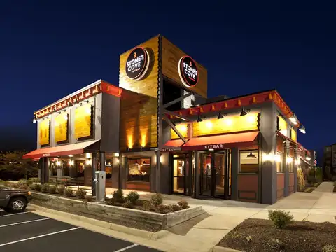 Stone's Cove Kitbar in Herndon