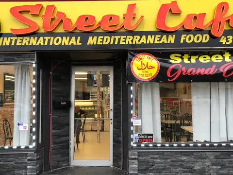 Street Cafe & Halal Foods in Niagara Falls