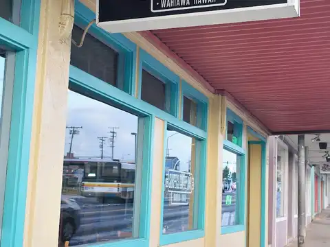 Surfers Coffee in Wahiawa