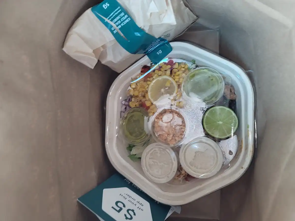 Sweetgreen Washington – photo 4