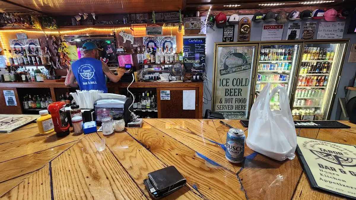 Tabor Bar & Grill And Storage – photo 3