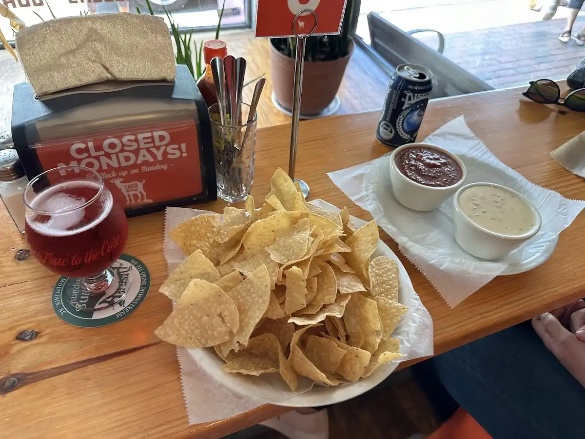 Taco Billy Black Mountain – photo 4