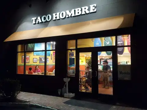 Taco Hombre in Warwick