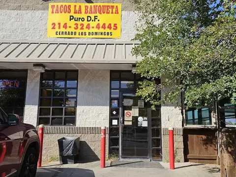 Tacos La Banqueta Puro Df in Dallas