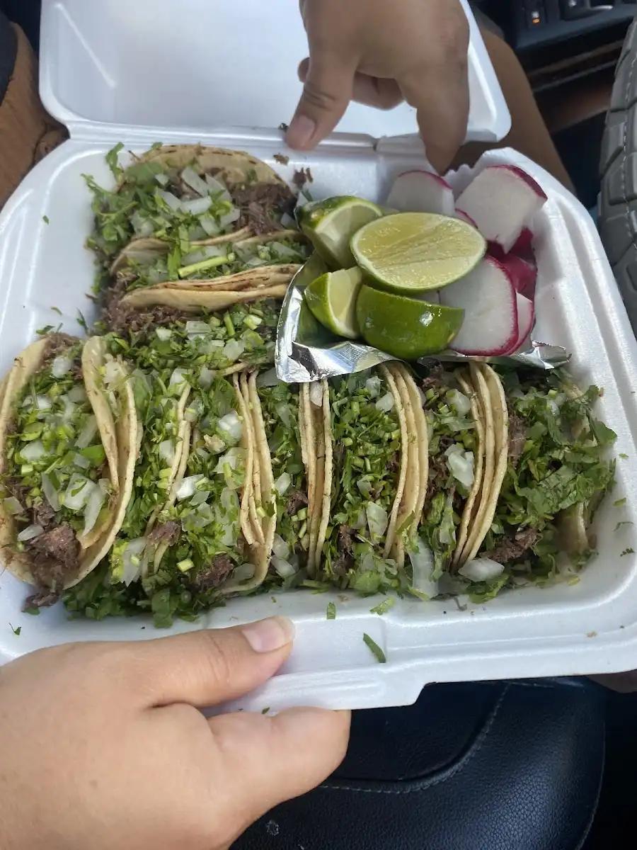 Taqueria La Famosita – photo 3