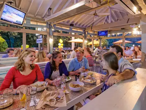 The Big Ketch Saltwater Grill - Buckhead in Atlanta