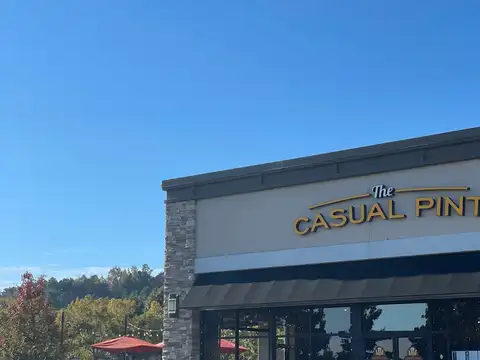 The Casual Pint Of The Grove in Hoover