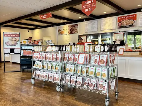 The Honey Baked Ham Company in Saugus