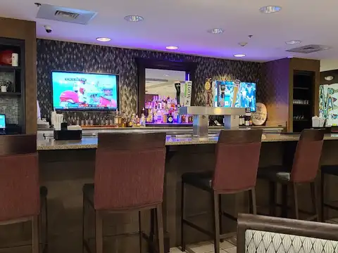 The Hub Bar & Grill At The Holiday Inn Charlotte Airport in Charlotte