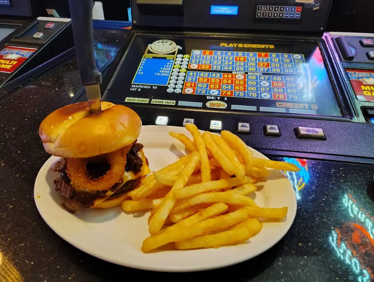 The Red Dirt Roadhouse – photo 3