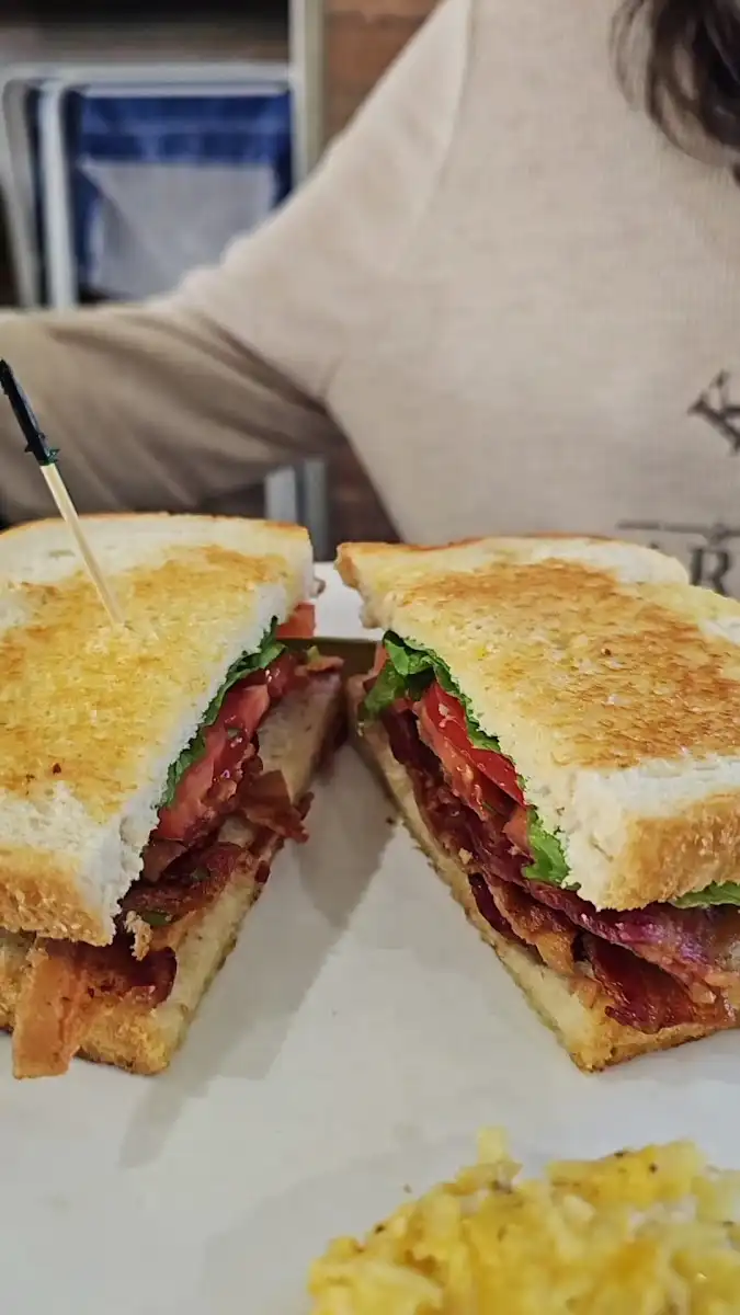 The Toasted Yolk Cafe – photo 2