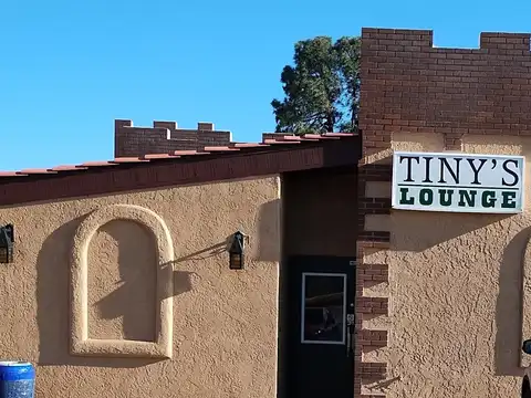 Tiny's Family Restaurant And Lounge in Payson