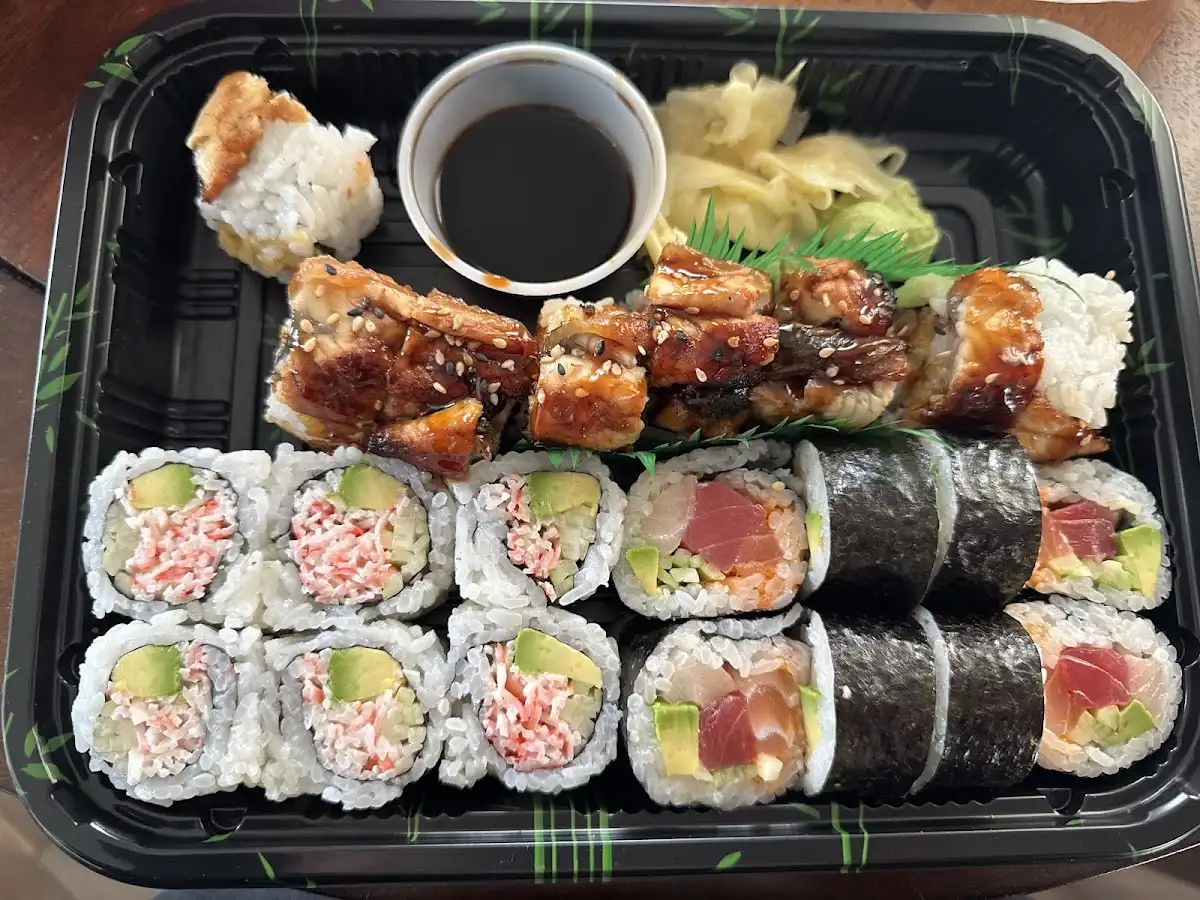 Tokyo Sushi & Grill – photo 3