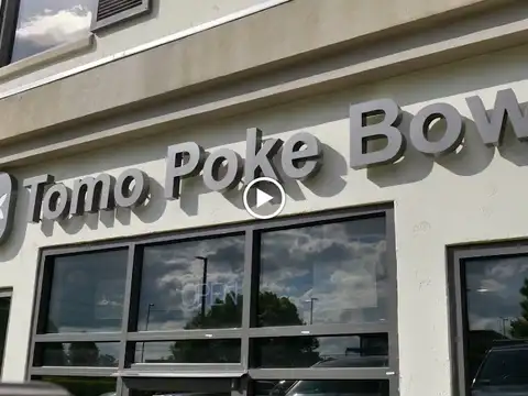 Tomo Poke Bowl in Knoxville
