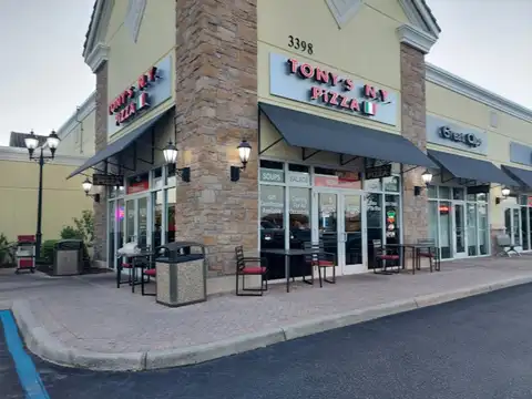 Tonys N.y. Pizza in Fort Myers
