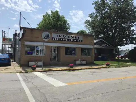 Trackside Fine Food & Spirits in Mishawaka