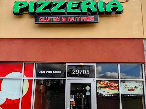 Tru Pizza Co- Also Known As Renee's Gourmet Pizzeria in Troy