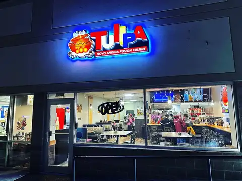 Tullpa Restaurant in Des Moines