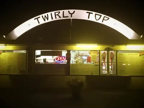 Twirly Top in Gardners