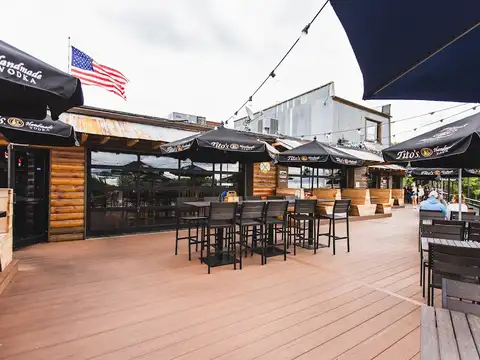 Two Rivers Lodge Bar & Grill in Prescott