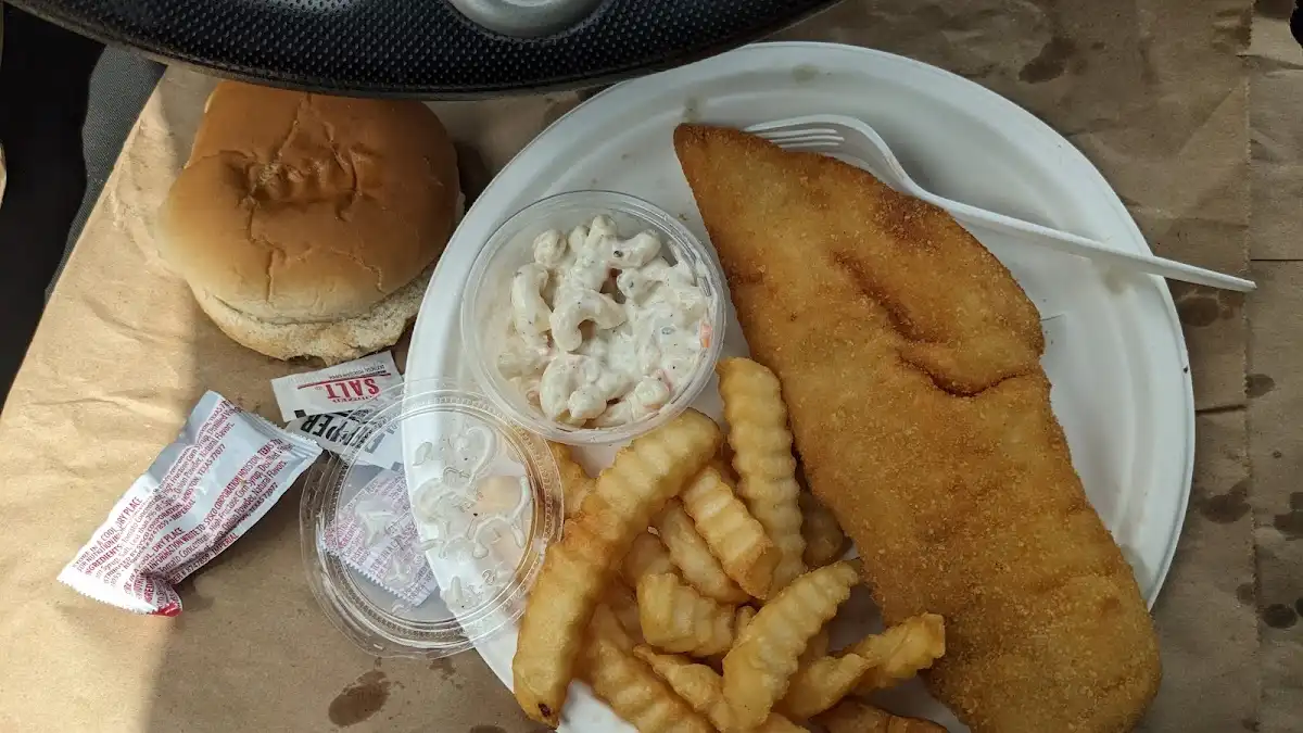 Uly's Seafood – photo 4