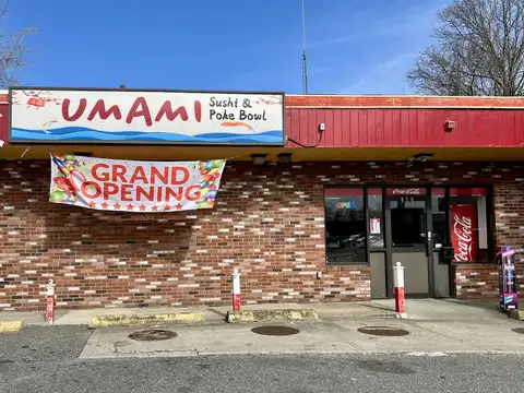 Umami Sushi & Poke Bowl in Fall River