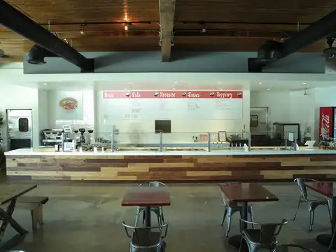 Uroko Poke in Costa Mesa