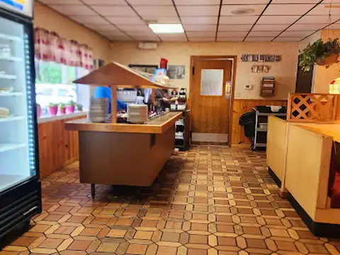 Village Inn Restaurant in Allegan