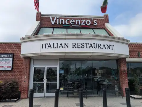Vincenzo's Italian Restaurant & Gelato in Dover
