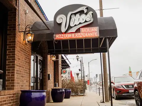 Vito's Sicilian Pizzeria & Ristorante in Saint Louis