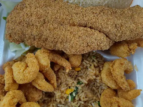 Vo’s Seafood & Wings in Beaumont
