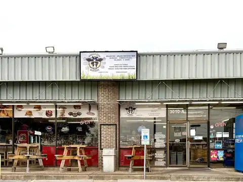 Wholly Cow Burgers in Austin