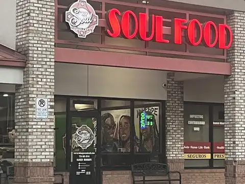 Who's Got Soul Southern Cafe in Lawrenceville