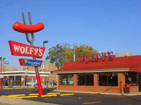 Wolfy's in Chicago