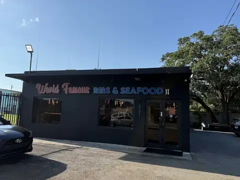 World Famous Ribs & Seafood Ii in Miami