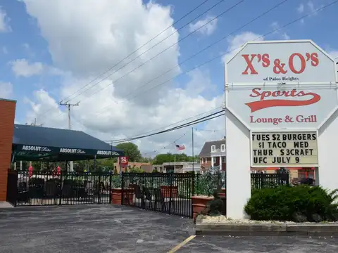 X's & O's Sports Lounge & Grill Of Palos Heights in Palos Heights
