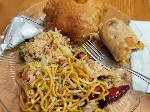 Yan's Chinese Hot Food in Galt