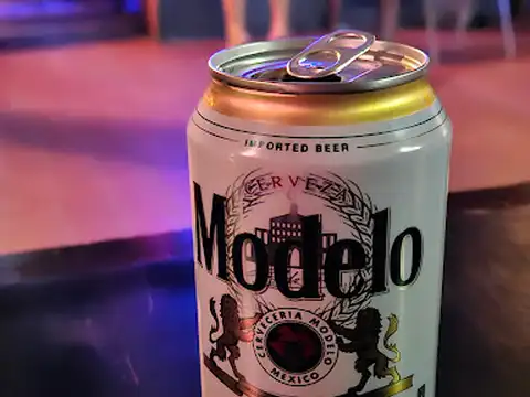 Zapotlan Bar in Chicago