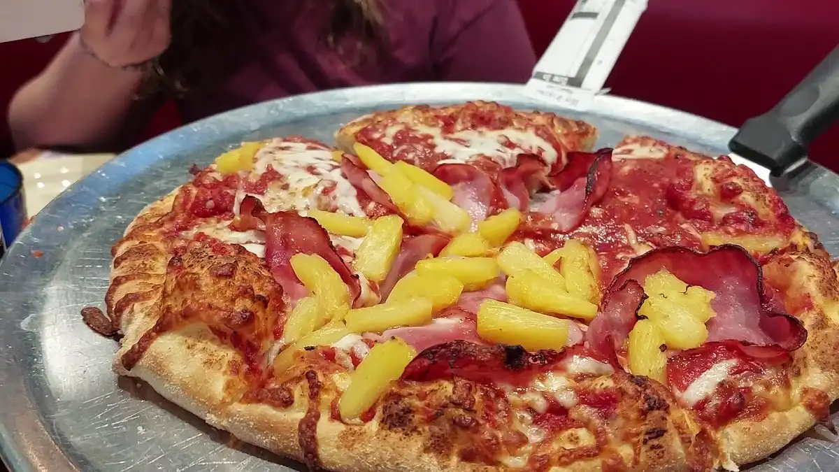 Zzeeks Pizza – photo 2